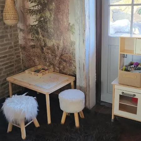 Osrodek Wypoczynkowy Lesniczowka & Elias 3* Istebna