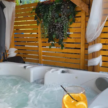 Osrodek Wypoczynkowy Lesniczowka & Elias Resort