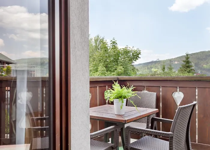 Osrodek Wypoczynkowy Lesniczowka & Elias Resort 3*