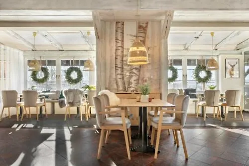 Osrodek Wypoczynkowy Lesniczowka & Elias Rezort