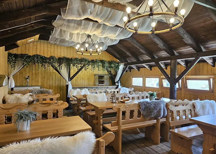 Osrodek Wypoczynkowy Lesniczowka & Elias Istebna