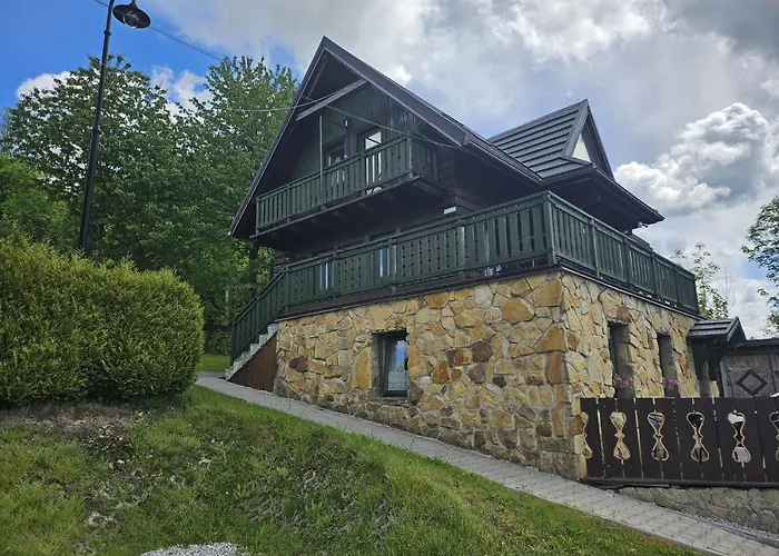 Resort Osrodek Wypoczynkowy Lesniczowka & Elias 3*